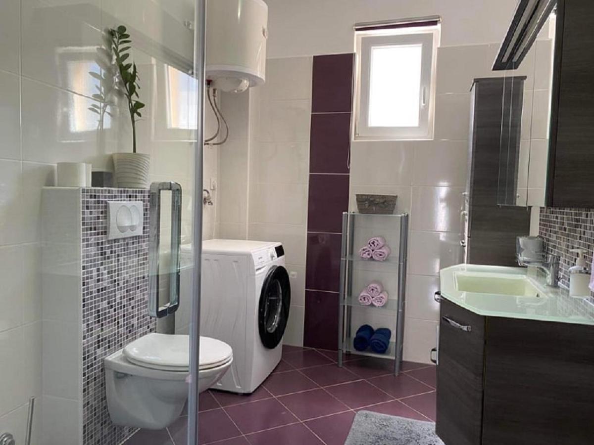 Apartman Zara 比奥格勒·纳·莫鲁 外观 照片