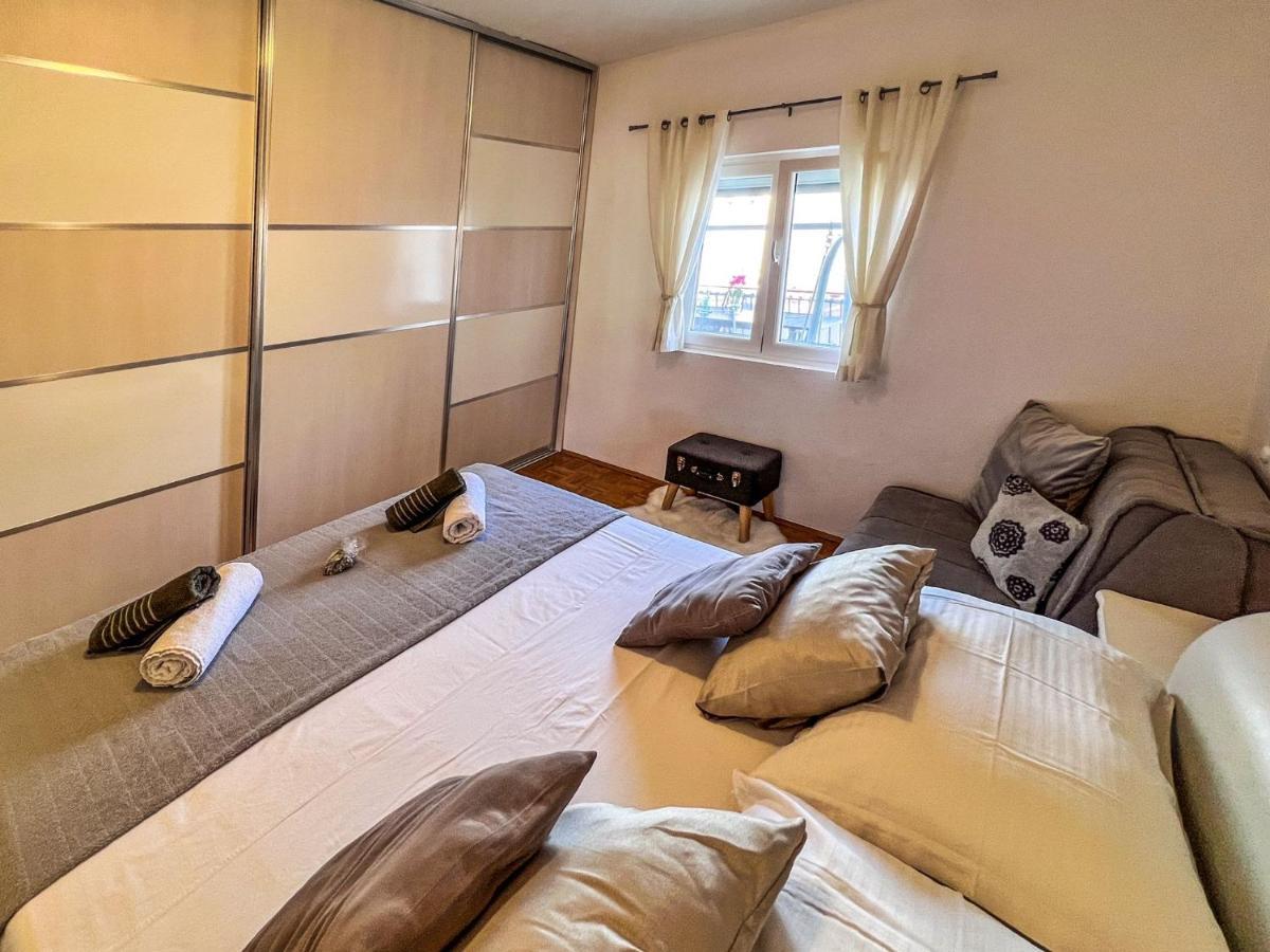 Apartman Zara 比奥格勒·纳·莫鲁 外观 照片