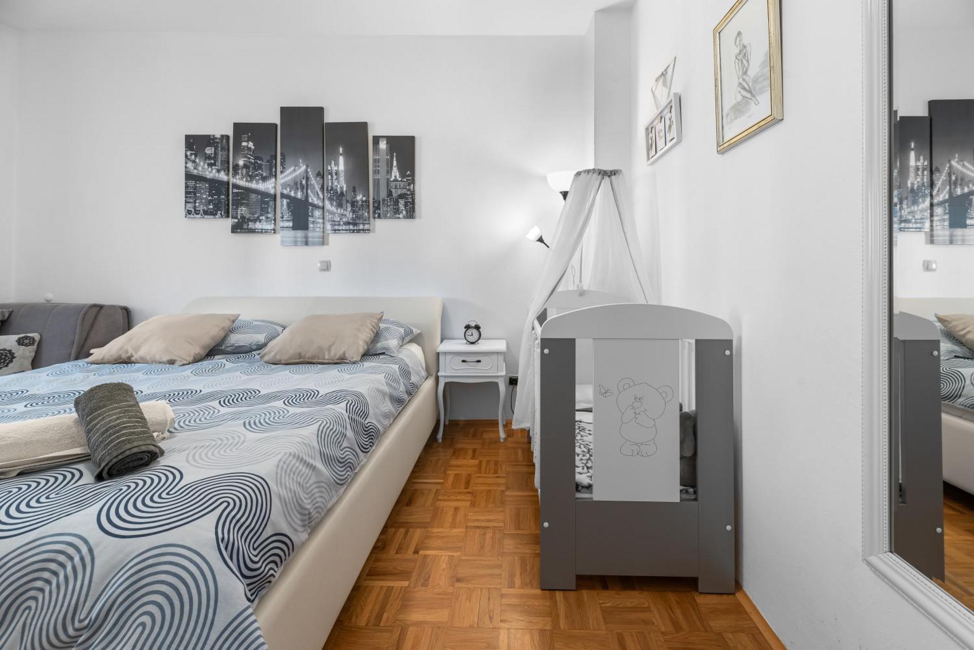 Apartman Zara 比奥格勒·纳·莫鲁 外观 照片