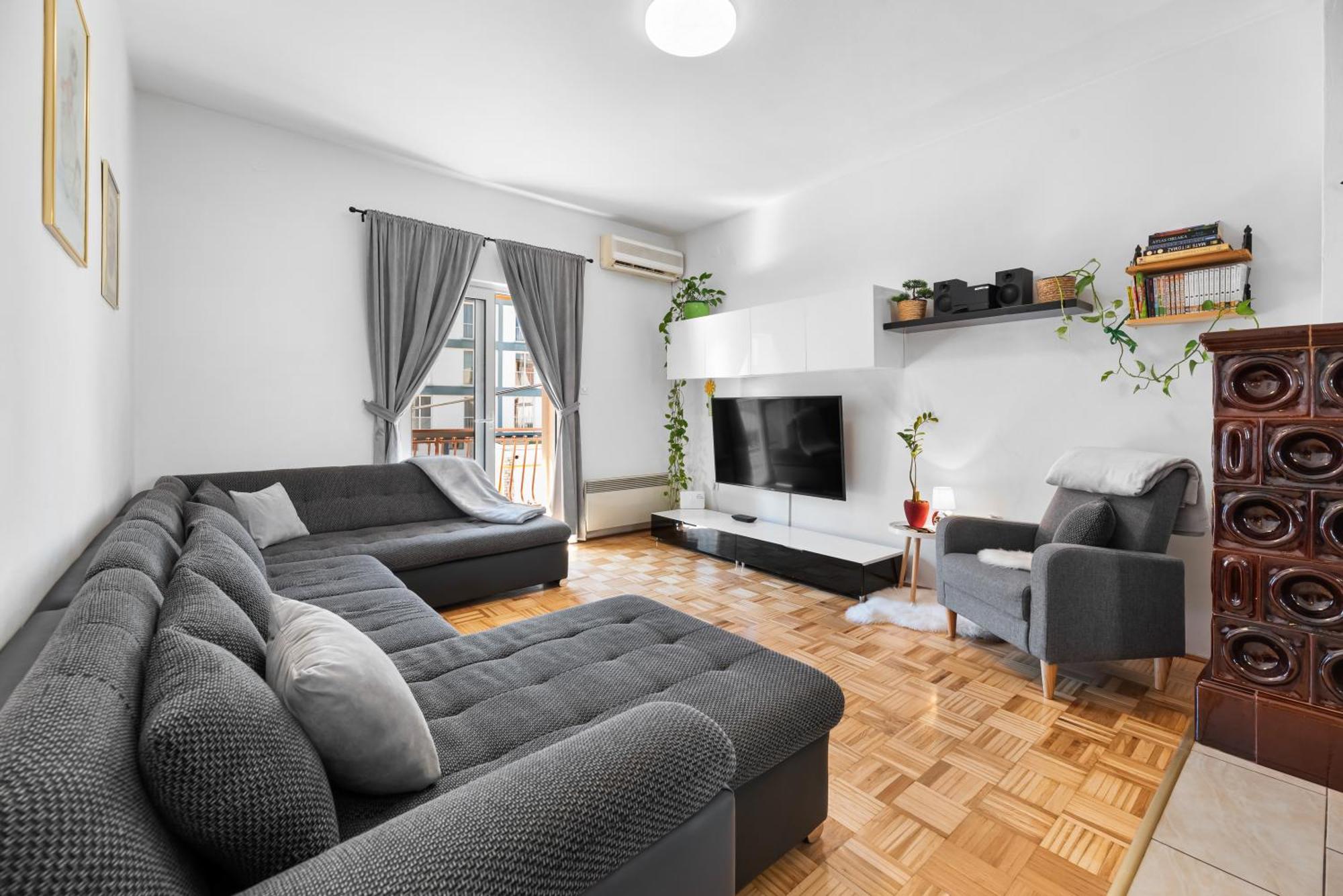 Apartman Zara 比奥格勒·纳·莫鲁 外观 照片