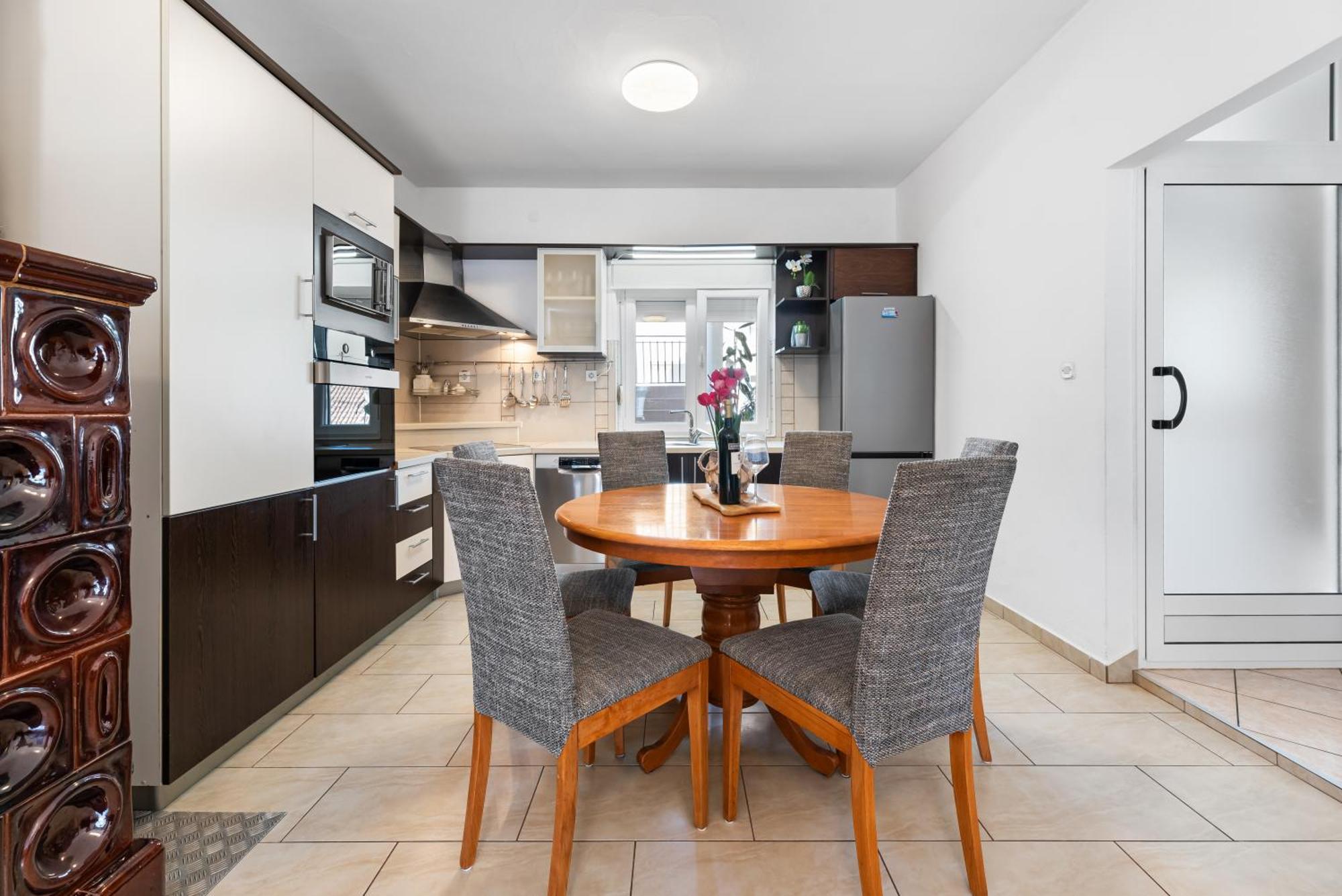 Apartman Zara 比奥格勒·纳·莫鲁 外观 照片